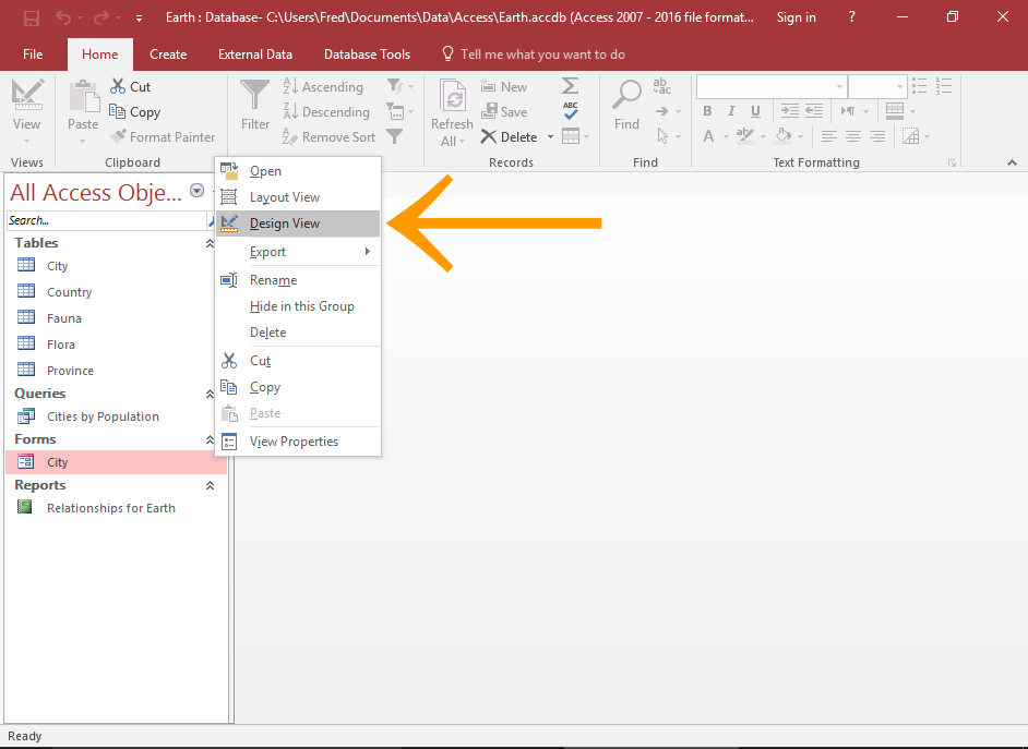 Screenshot of Access with the Design View option highlighted